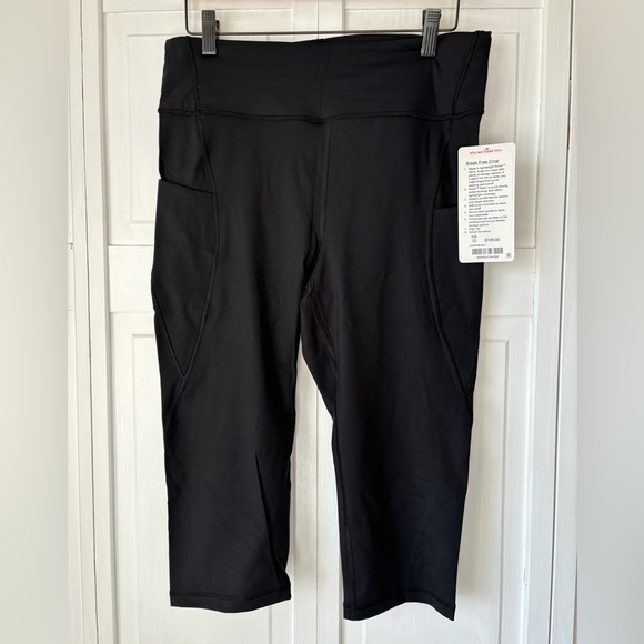 Lululemon black Break Free Crop, 12 NWT - Picture 1 of 3